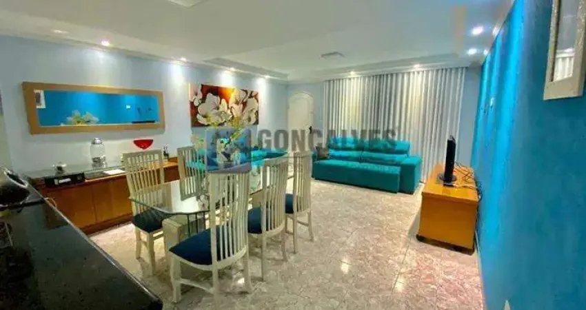 Sobrado Residencial 4 Quartos com 2 Vagas no Jardim do Estádio, Santo André – Venda R$ 692.000