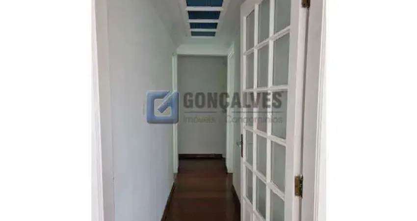 Apartamento 3 Dormitórios com 1 Suíte, 2 Vagas | Vila Guiomar, Santo André