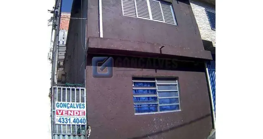 Casa Residencial de 2 Quartos à Venda em Montanhão, SBC - 1 Vaga, R$ 346.000