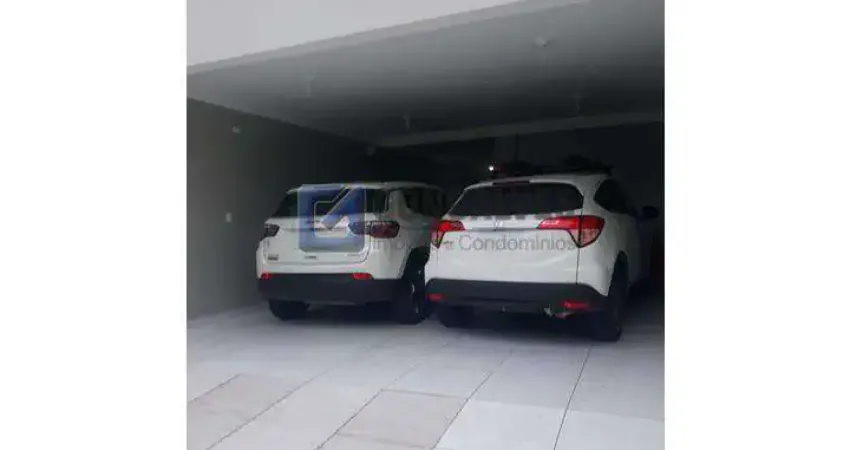 Sobrado Residencial à venda em Nova Petrópolis, SBC – 3 suítes, 4 vagas