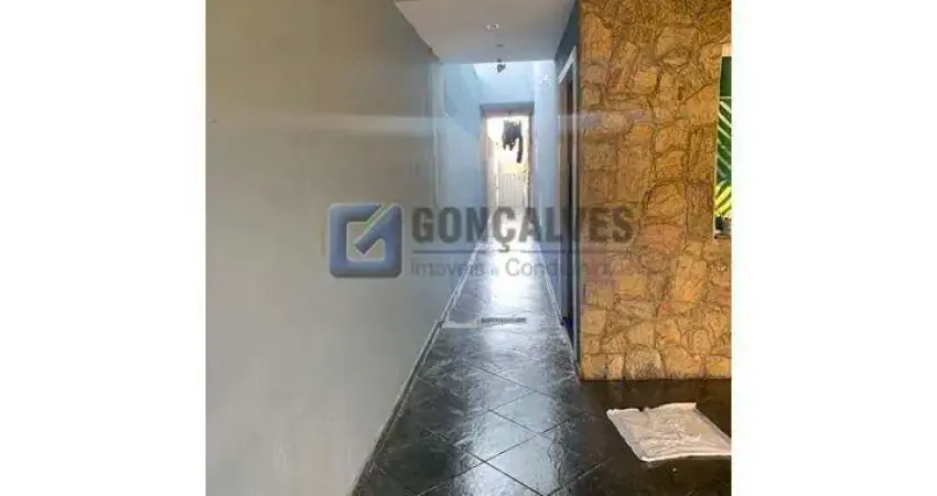 Sobrado Residencial com 3 Dormitórios, 2 Vagas em Mauá - JD Primavera