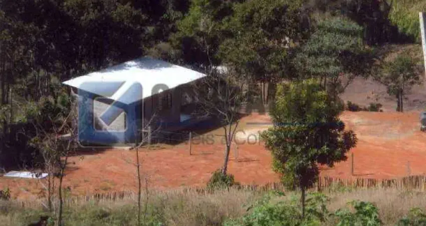 Área Comercial em Ibiúna SP – 84 m², 2 Quartos, 1 Suíte, Bairro Dias