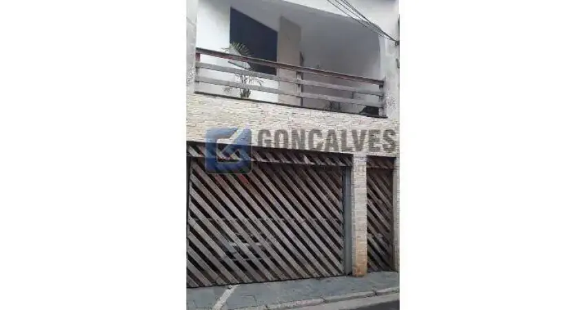 Sobrado 2 dormitórios, 146 mts² no Bairro Jardim Alzira Franco em Santo André