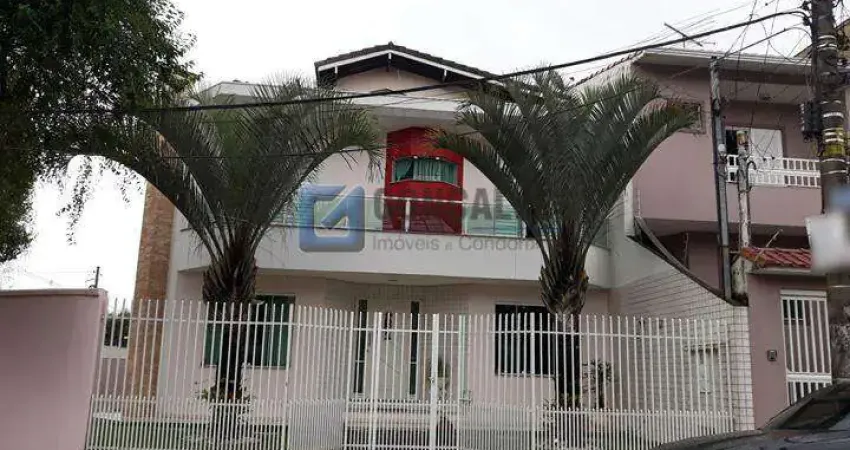 Sobrado Residencial 3 suítes, 6 vagas — Nova Petrópolis, São Bernardo do Campo | R$1.699.000