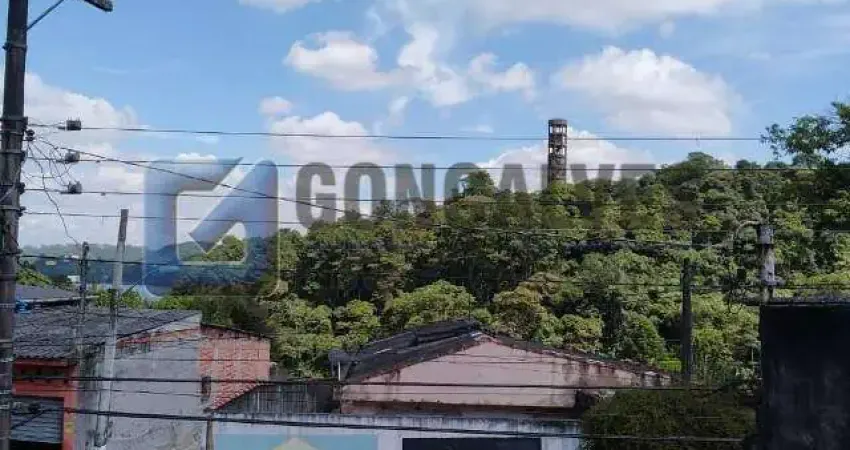 Sobrado à venda, 3 dormitórios, 5 vagas - Parque Estoril, SBC