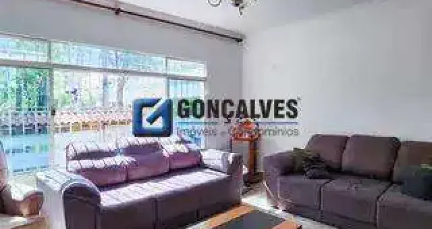 Sobrado Residencial com 3 Dormitórios em Paulicéia, São Bernardo do Campo - Financia e Permuta