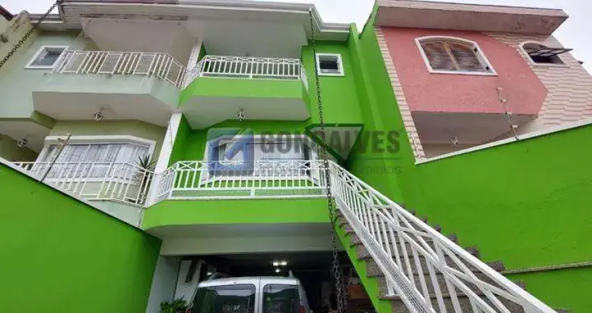 Casa com 3 quartos à venda na VICTORIO NATAL GASTALDO, R, Nova Petrópolis, São Bernardo do Campo