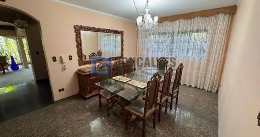 Chácara / sítio com 4 quartos à venda na ANGELA GIANOTTO, R, Riacho Grande, São Bernardo do Campo