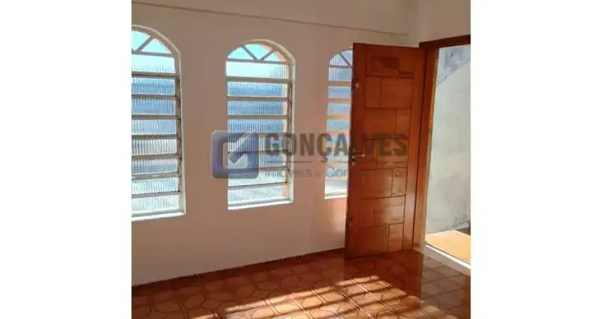 Casa com 2 quartos à venda na Rua Carrel, Vila Suíça, Santo André