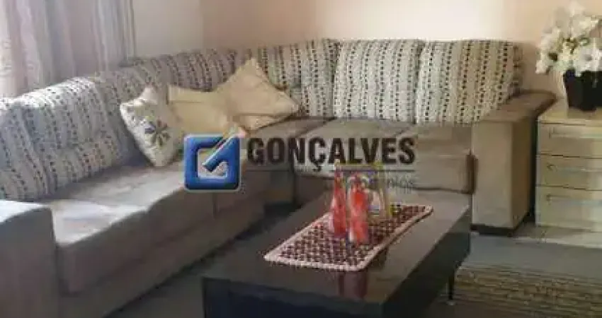 Casa com 2 quartos à venda na Rua Bom Pastor, Osvaldo Cruz, São Caetano do Sul