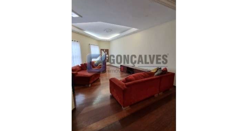 Casa com 4 quartos à venda na NICOLA SPINELLI, R, Nova Petrópolis, São Bernardo do Campo