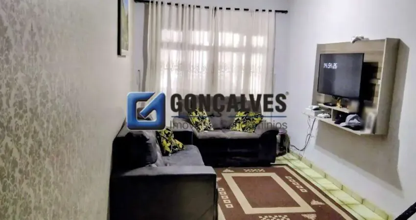 Sobrado à venda em Santa Terezinha, São Bernardo do Campo – 2 Dormitórios, 2 Vagas