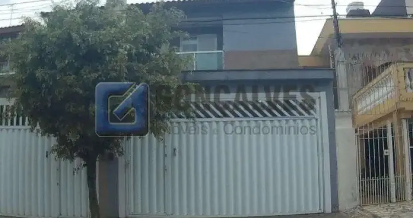 Sobrado 3 dormitórios sendo 1 suite, 230 mts² no bairro pinheirinho em santo andré