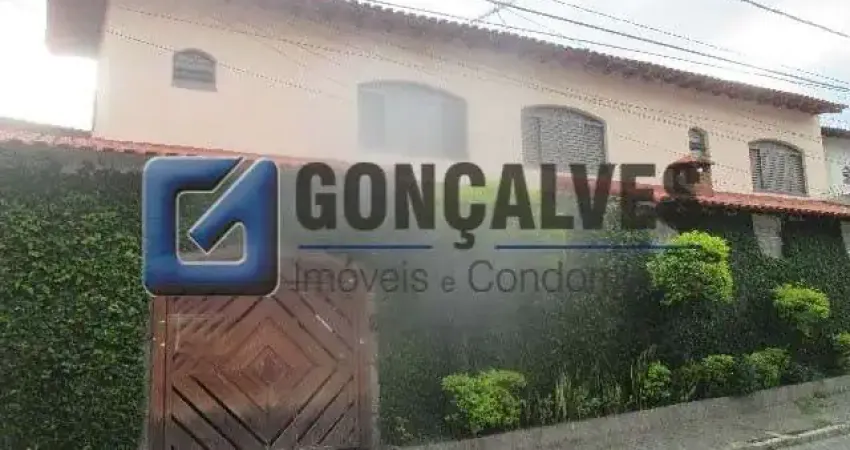 Sobrado 3 dormitórios sendo 1 suite, 171 mts² na vila camilopolis em santo andré.