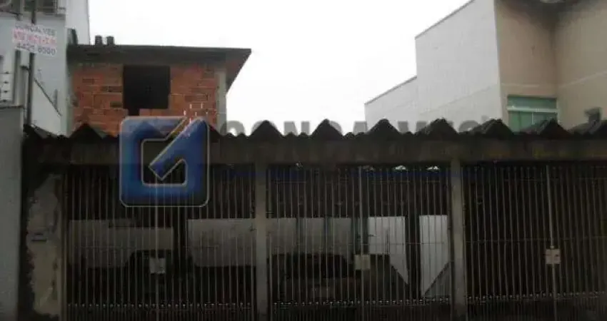 Casa 2 dormitórios, 379 mts² na vila floresta em santo andré.