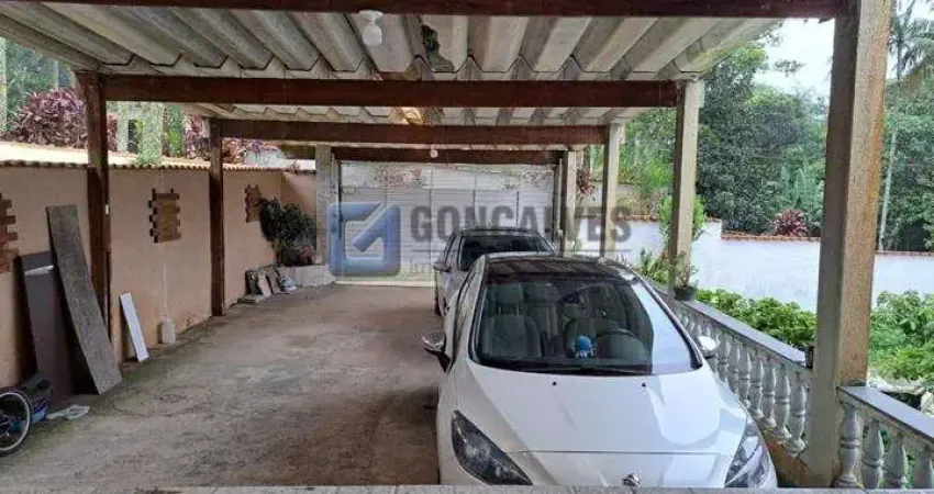 Chácara / sítio com 4 quartos à venda na Rua Angélica, Jardim Clube de Campo, Santo André