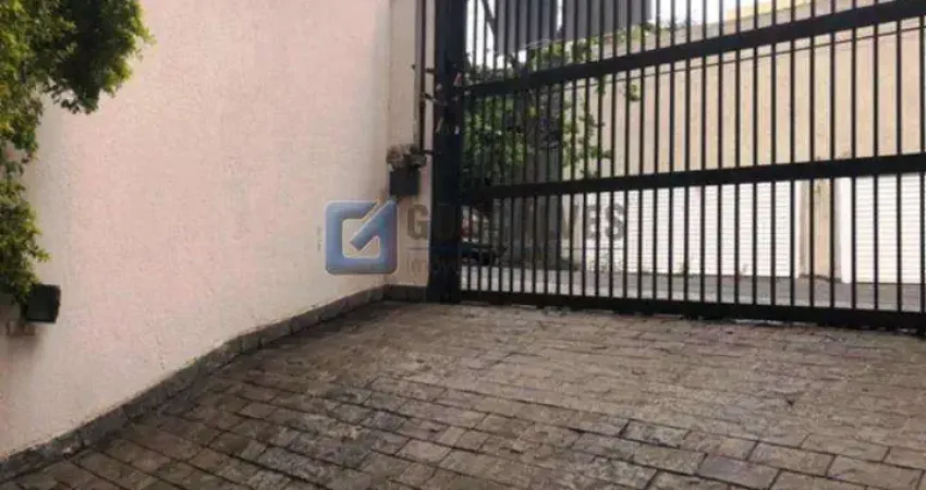 Casa com 3 quartos à venda na ADELINA SALVATORE BASSOLI, R, Jardim das Américas, São Bernardo do Campo