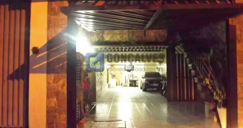 Sobrado 3 suites, 300 mts² no bairro parque novo oratório em santo andré.