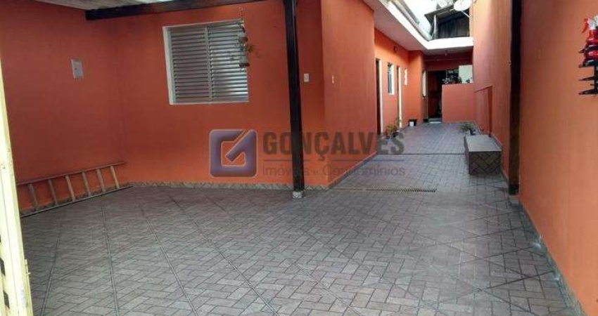 Casa com 4 quartos à venda na LOPES TROVAO, R, Condomínio Maracanã, Santo André