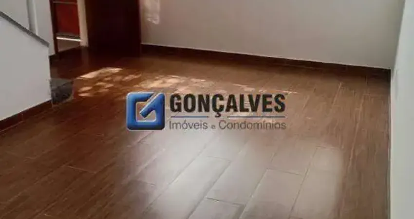 Sobrado com 03 dormitórios a venda no Bairro Homero Thon em Santo André-/SP