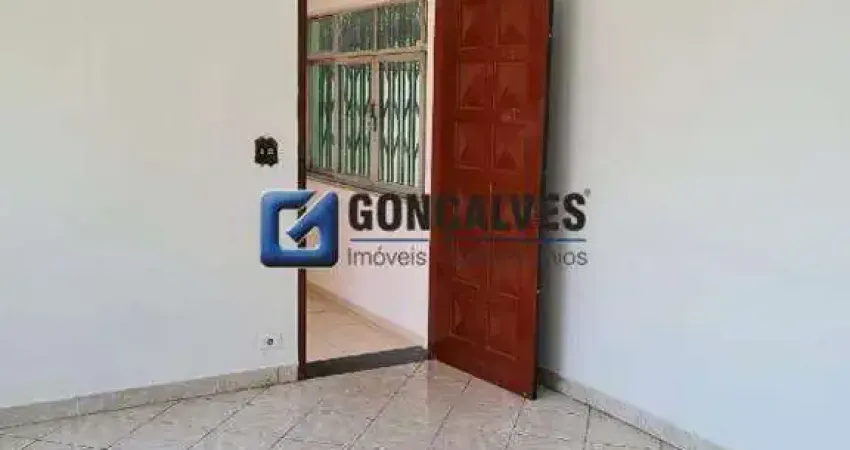 Casa à venda em Baeta Neves (São Bernardo do Campo) – 218 m², 2 quartos, quintal