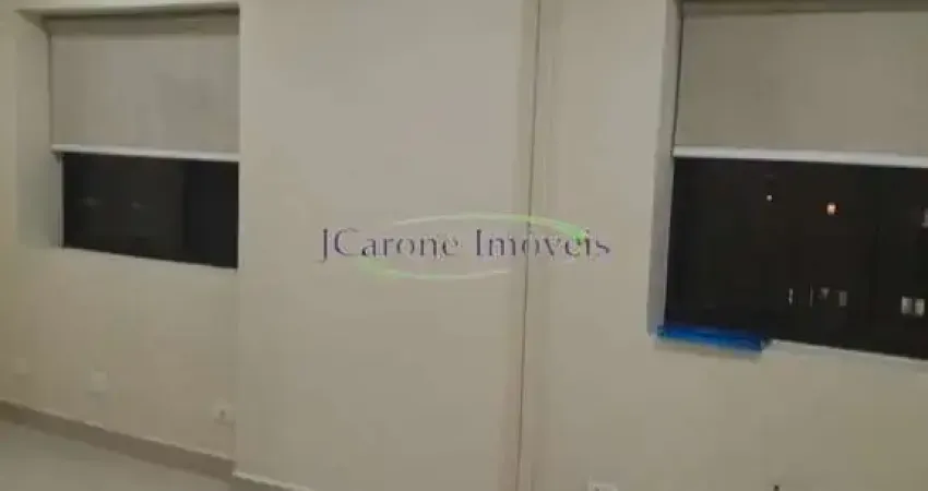 Venda de Sala comercial na Rua Maestro Cardim perto da Paulista em São Paulo / SP