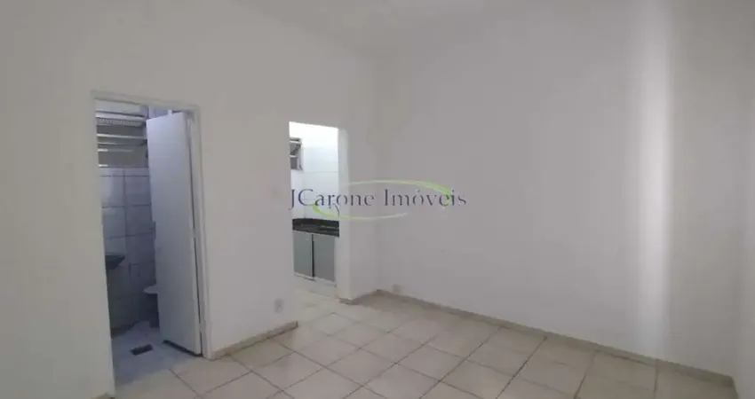 Venda de apartamento em excelente localização a 1 quadra da praia do embaré em santos / sp