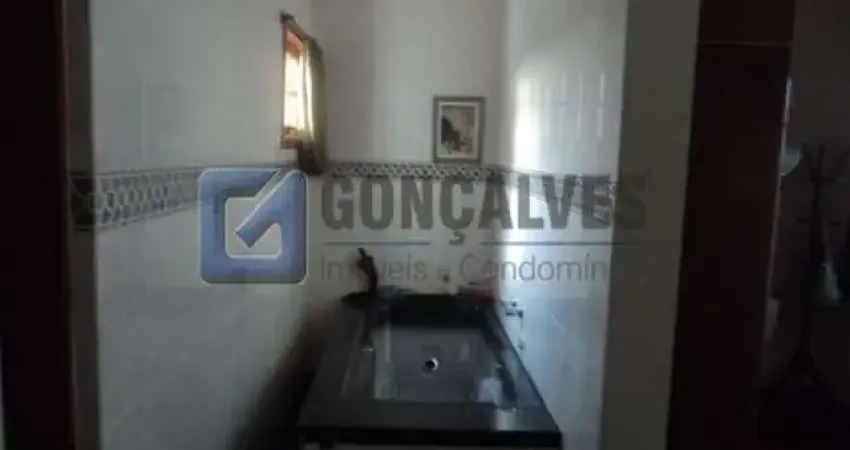 Casa com 4 quartos à venda na Rua São Mateus, Centro, Mauá