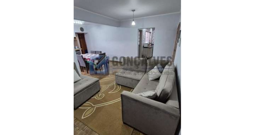 Apartamento com 3 dormitórios à venda no Bairro Campestre em Santo André/SP.