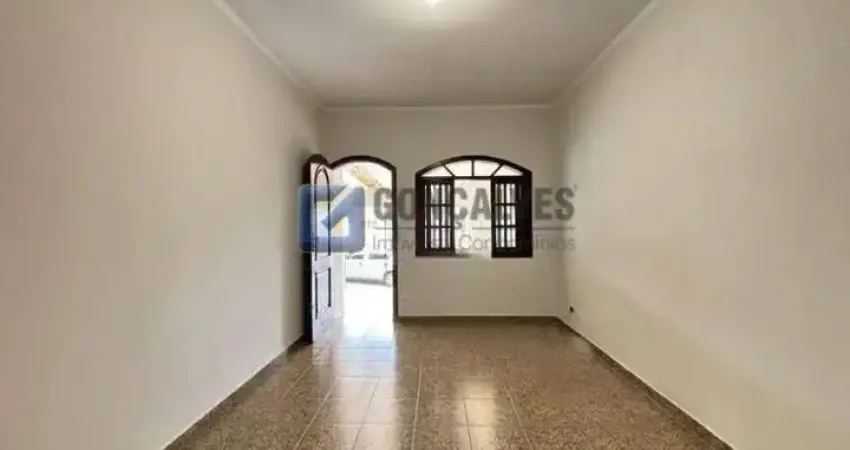 Casa com 2 quartos para alugar na ANGELA FRANCHINI, R, Jardim Maria Cecília, São Bernardo do Campo