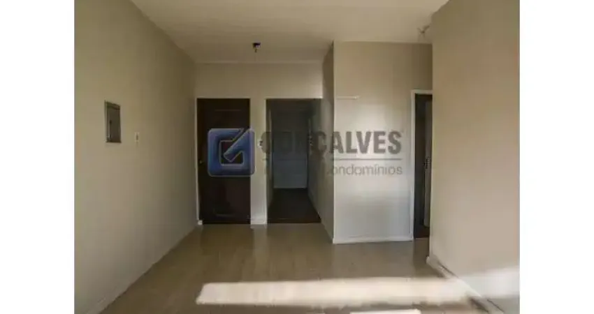 Casa com 2 quartos para alugar na Rua Adolfo Lutz, Vila Apiaí, Santo André