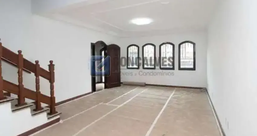 Casa com 4 quartos para locação no bairro camilópolis em santo andré/sp.