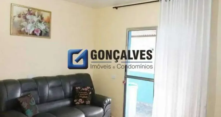 Casa com 4 quartos à venda no Bairro Condomínio Macarena em Santo André/SP.