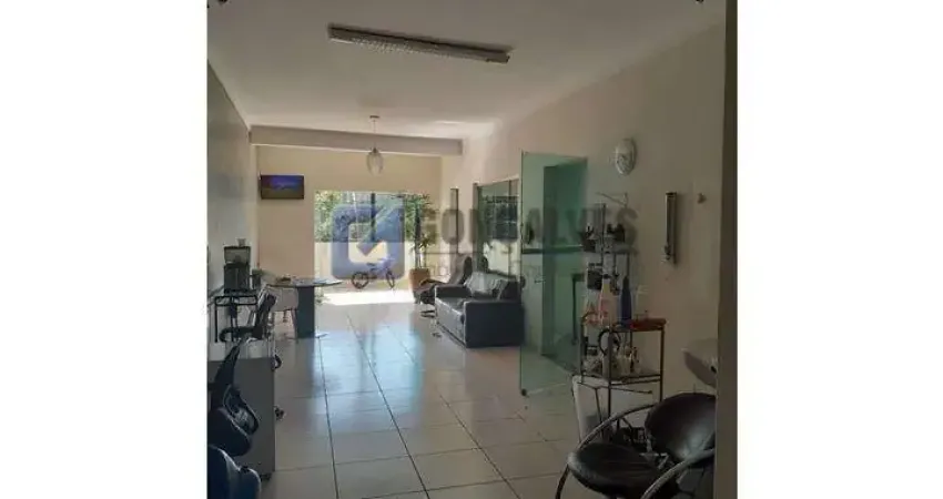 Sala comercial com 3 salas para alugar na NOSSA SENHORA DOS NAVEGANTES, AV, Eldorado, Diadema