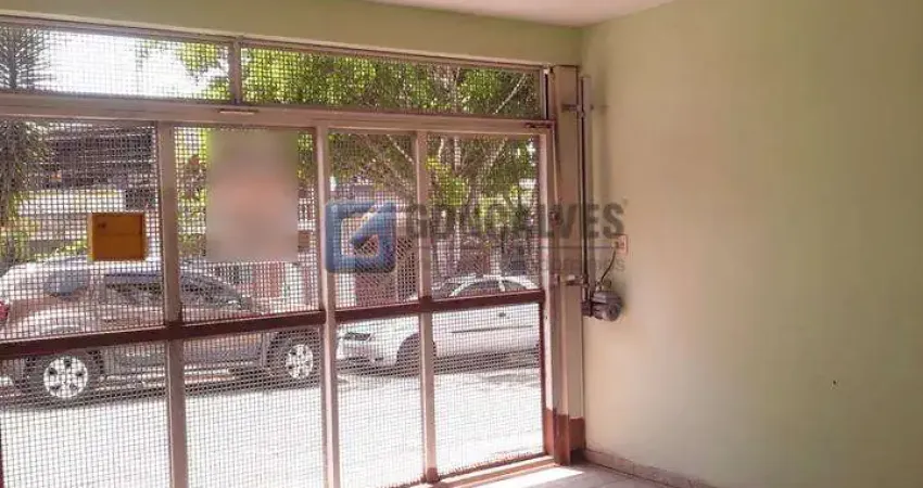 Casa com 2 quartos para alugar na Rua Ipê Verde, Dos Casa, São Bernardo do Campo