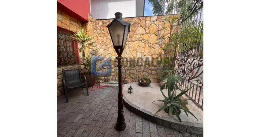 Casa comercial com 1 sala para alugar na PAULO SETUBAL, R, Parque Anchieta, São Bernardo do Campo