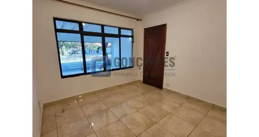 Casa com 3 quartos para alugar na SIRIUS, R, Anchieta, São Bernardo do Campo