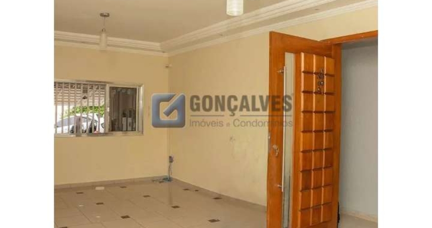 Casa com 3 quartos para alugar na JOSE MEDEIROS E ALBUQUERQUE, R, Taboão, São Bernardo do Campo