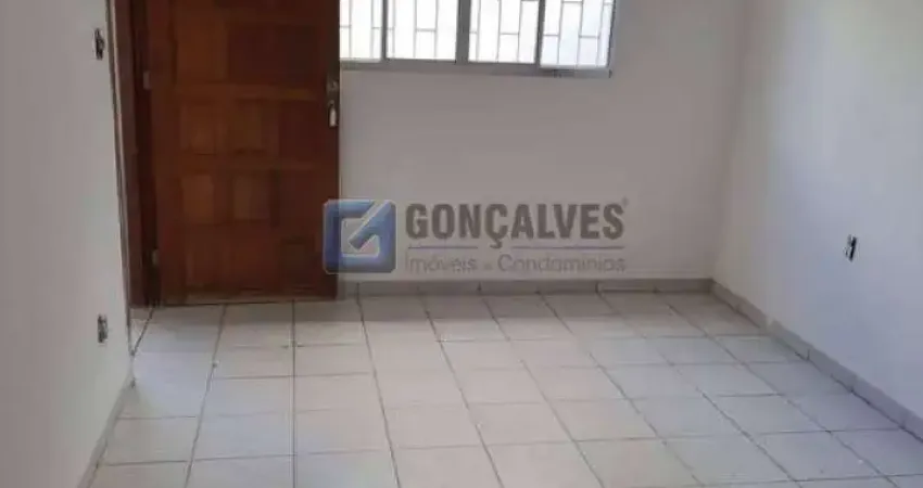 Casa térrea, com 2 dormitórios à venda na Nova Gerty em São Caetano do Sul/ SP.