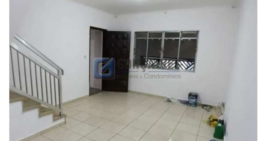 Casa com 3 quartos para alugar na NESTOR MOREIRA, R, Vila Marchi, São Bernardo do Campo