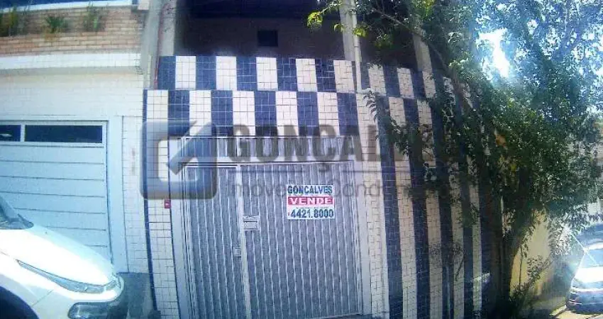 Casa com 3 quartos para alugar na GUARAREMA, R, Jardim Stella, Santo André