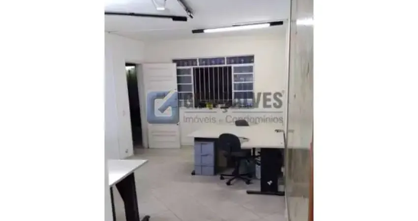 Casa comercial com 1 sala para alugar na MARIA CARDOSO DA COSTA, R, Alves Dias, São Bernardo do Campo