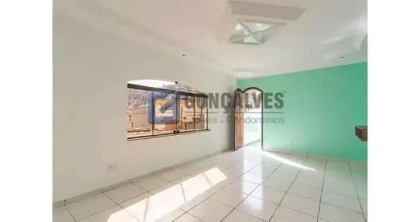 Casa com 4 quartos para alugar na INDIANA, R, Vila Suíça, Santo André