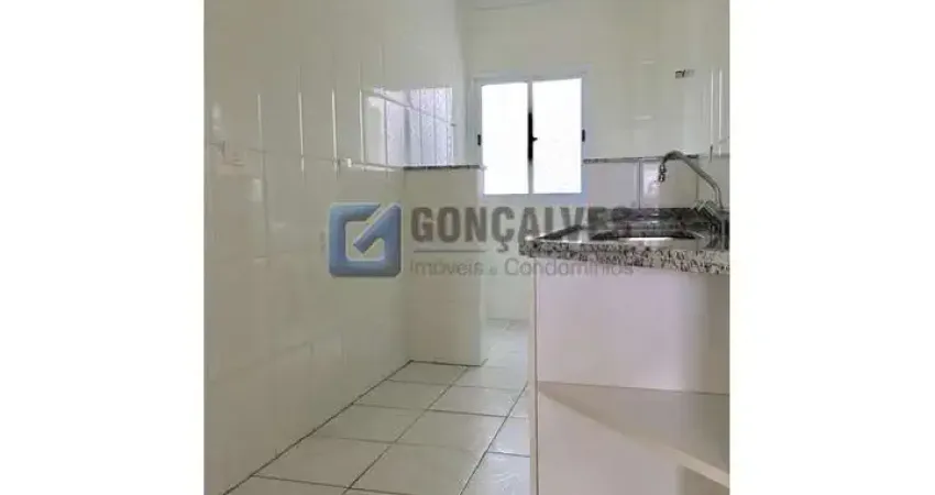 Apartamento com 2 quartos para alugar na Rua Antônio Simionato, Santa Terezinha, São Bernardo do Campo