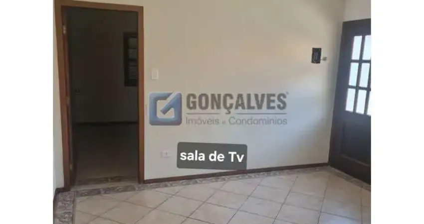 Casa com 3 quartos para alugar na PIRATININGA, TV, Jordanópolis, São Bernardo do Campo