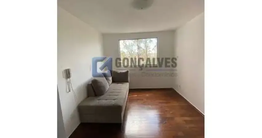 Apartamento com 2 quartos para alugar na TIRADENTES, R, Santa Terezinha, São Bernardo do Campo