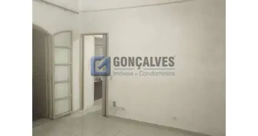 Casa com 1 quarto para alugar na ARTUR RUBENS DEL CID, R, Santa Maria, São Caetano do Sul