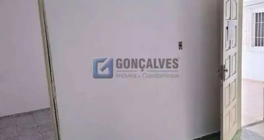 Casa com 2 quartos para alugar na Rua Izabel Cestari, Dos Casa, São Bernardo do Campo