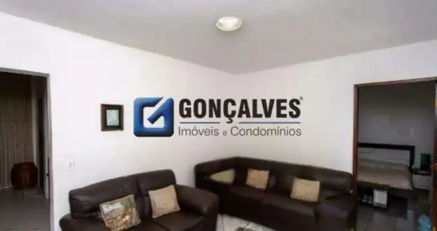 131104, Casa, para aluguel, para alugar, 2.700,00,Conceição, Diadema,3 quartos