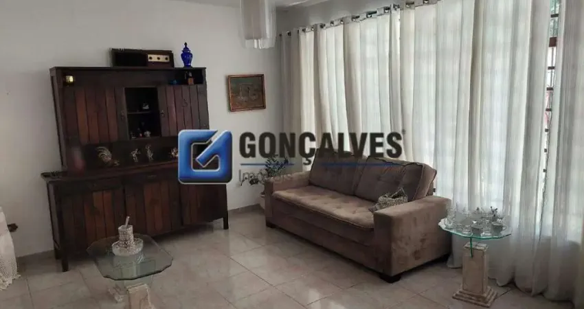 Casa para Aluguel em Jardim do Mar, SBC – 3 Quartos, 3 Vagas, 500m²